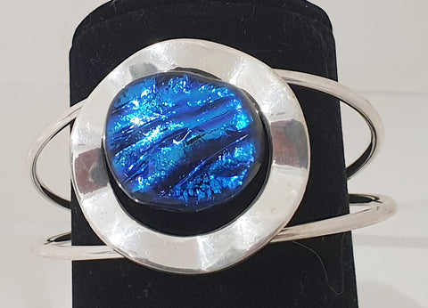 Silver Plated Wavy Bracelet in shimmering blue Dichroic SB 107
